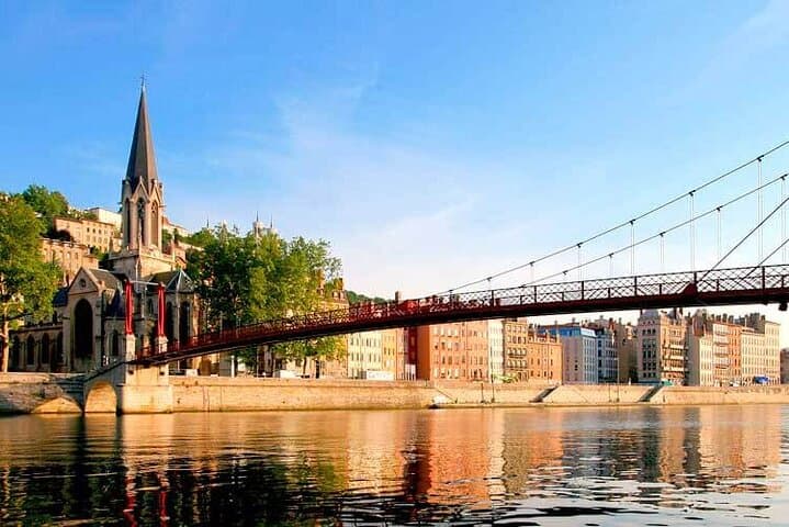 Lyon Panoramic City tour in minibus - 3 Hrs.