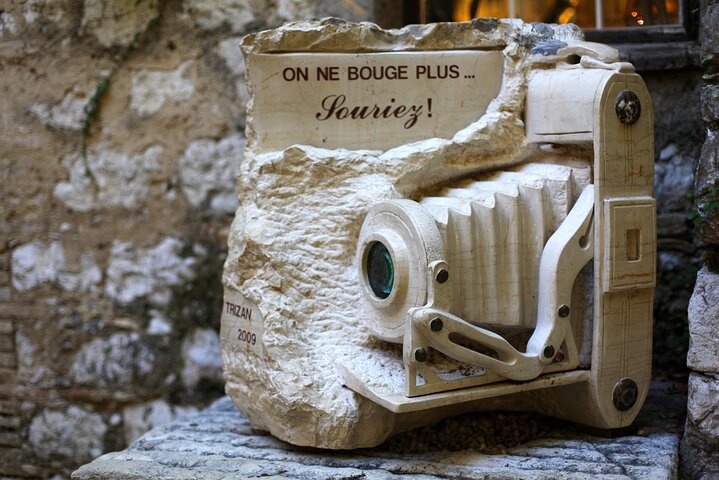 Tour to Antibes, Saint Paul, Nice, Eze and Perfume from Cannes