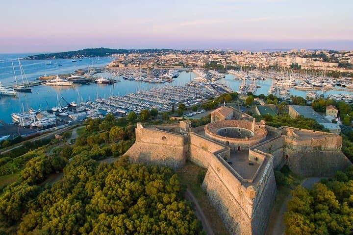 Sightseeing Tour From Cannes to Biot Saint-Paul and Antibes