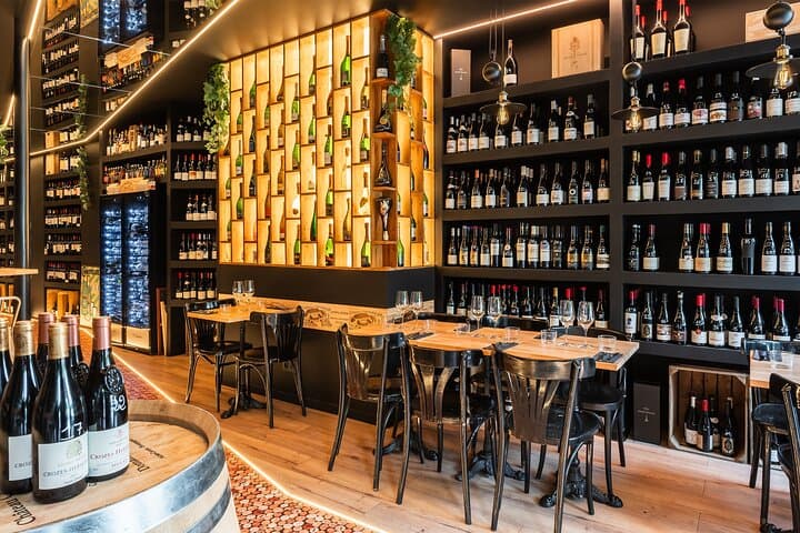 Private Wine Tasting in the Heart of Paris