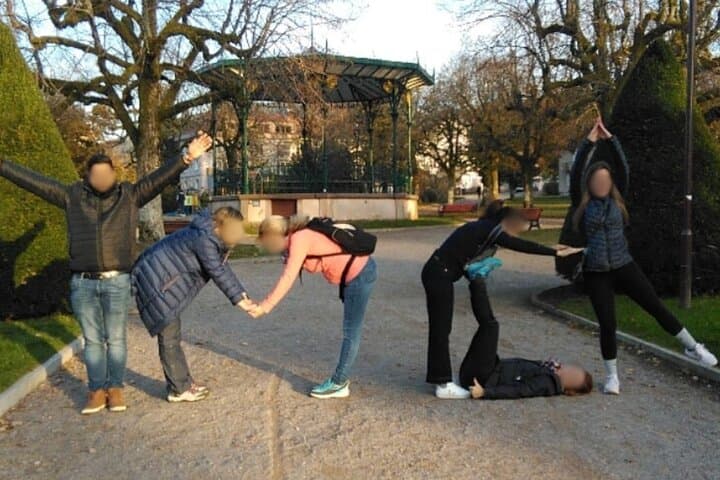 Leisure activities with friends, family or colleagues 88