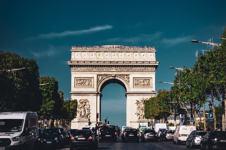 The Great March of Champs Elysees Paris Walking Tour