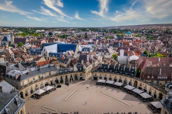 Dijon Scavenger Hunt & Highlights Self-Guided Walking Tour