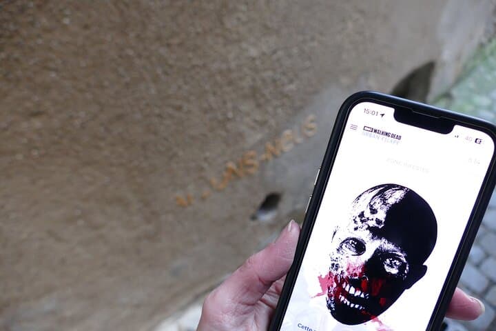 Urban adventure in Montpellier theme zombies