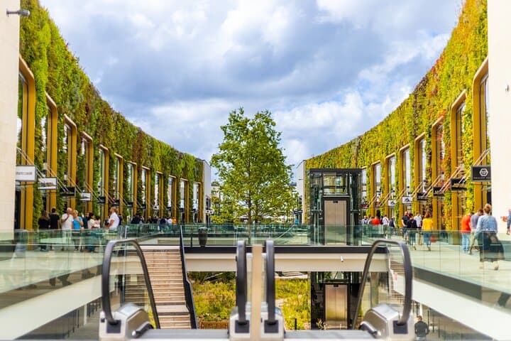 McArthurGlen Paris-Giverny Designer Outlet transfer from Paris