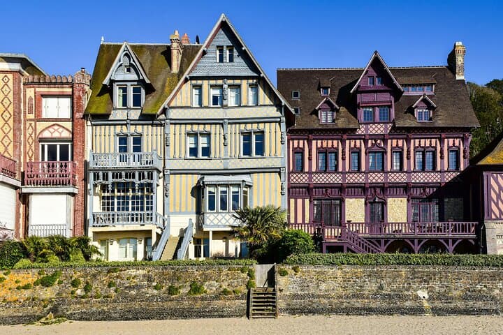 Private Excursion to Honfleur and Deauville From Le Havre Port