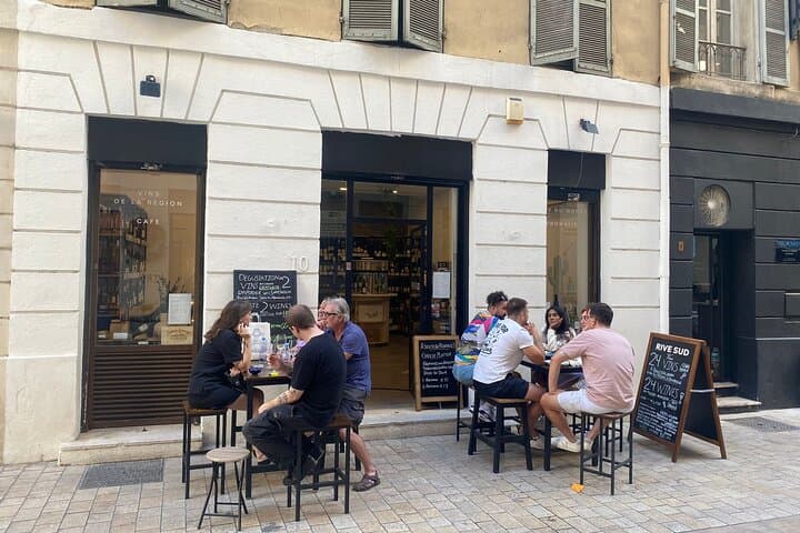 Express Wine Tasting Experience in the Heart of Marseille