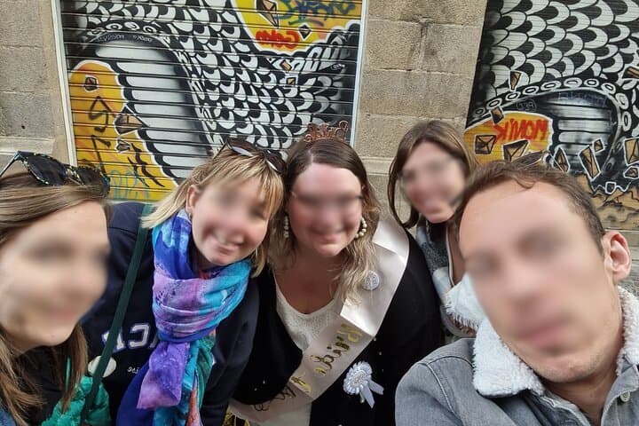 Challenges with friends and bride-to-be in Nantes