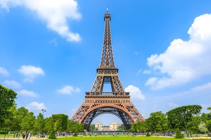 Eiffel Tower Tour by Stairs with Optional Summit by Lift
