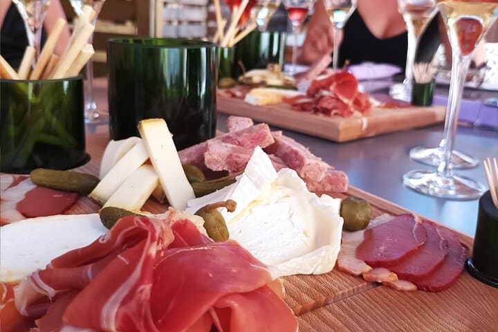 Food and Champagne Experience from Reims (Private full day tour)