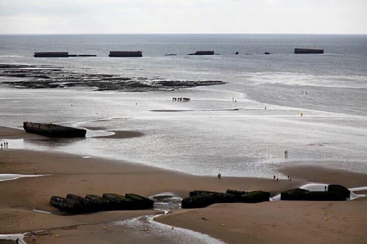 Mulberry Harbour B - Arromanches-les-bains