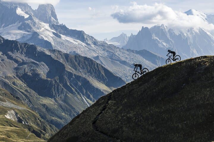 eBike Mont-Blanc at high altitude – Day over Chamonix