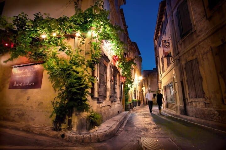 Private Tour in Aix-en-Provence or Marseille and Cassis
