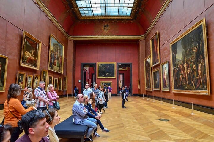 Louvre Paris Tour with Audioguide on Your Smartphone (no ticket)