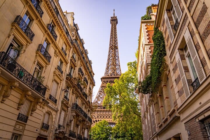 Paris Private Self Guided Safari with Digital Photobook