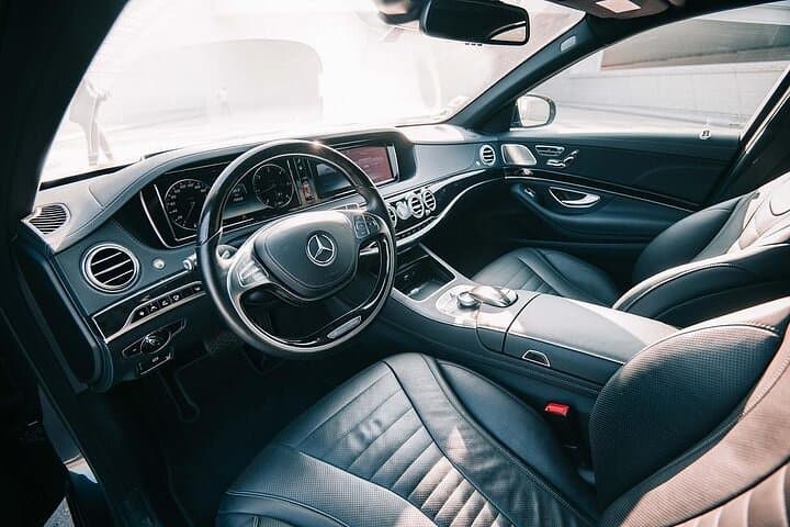 Private Luxury Car Transfer from Disneyland Paris to Paris CDG