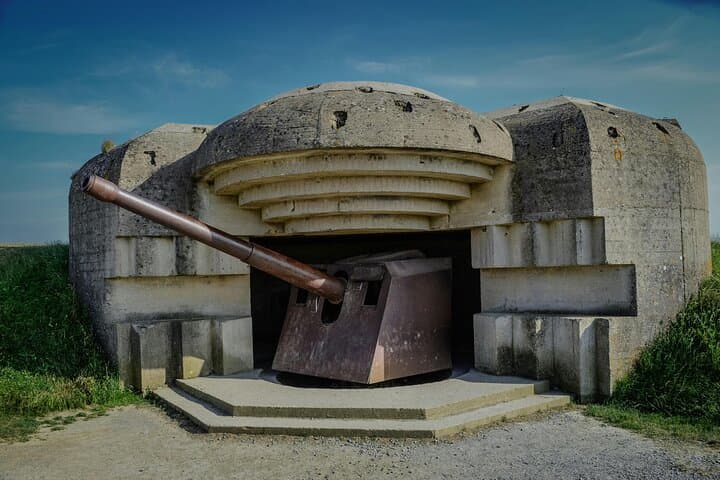 From Bayeux: Private D-Day Beaches Full-Day Tour