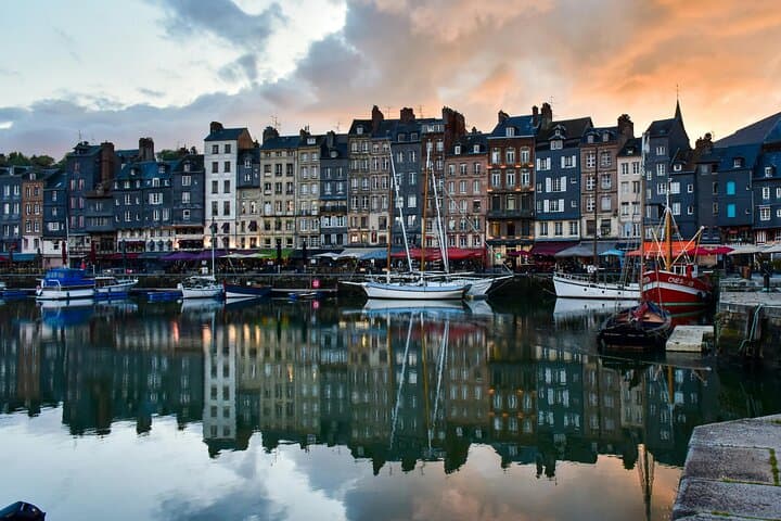 Le Havre: Étretat Cliffs & Honfleur with Norman Cider Tasting