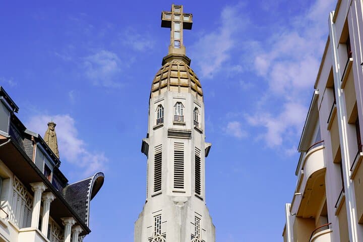 Explore Vichy in 60 minutes with a Local