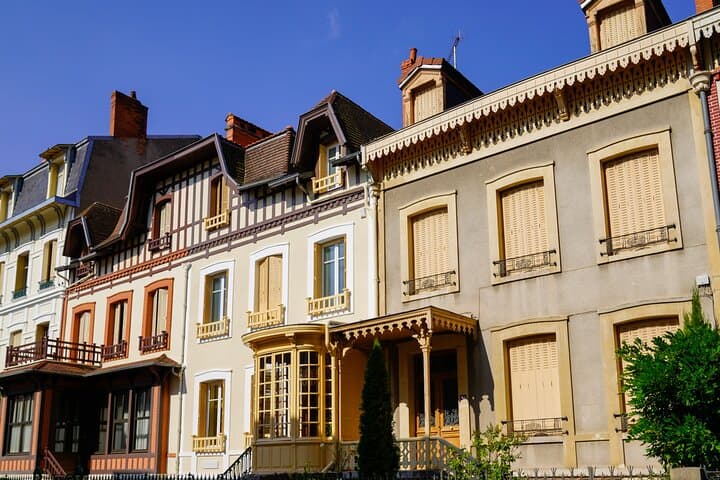 Explore Vichy in 60 minutes with a Local
