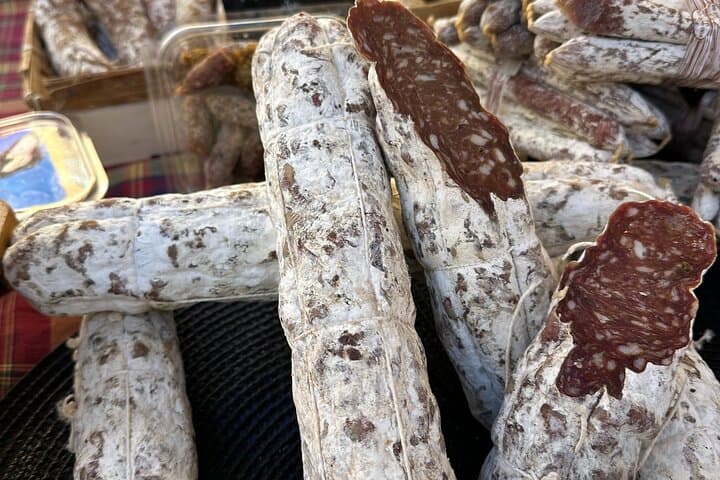 Lunch in Provence: Discovering Local Flavors in Aix-en-Provence