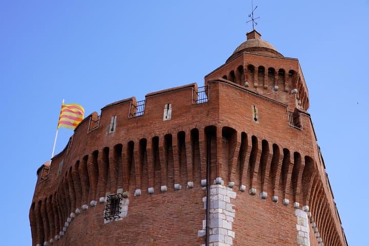 Explore Perpignan in 60 minutes with a Local