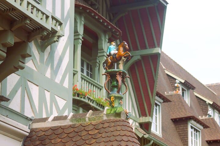 Paris VIP: Normandy D-Day Beaches Villages Chauffeur Driven 12hrs