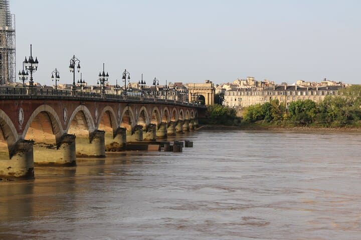 Bordeaux day trip in small group from Biarritz