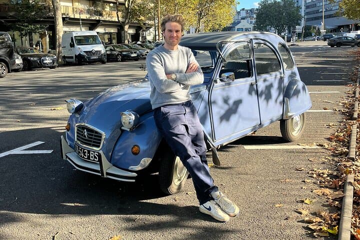 Tour of Paris in a 2CV