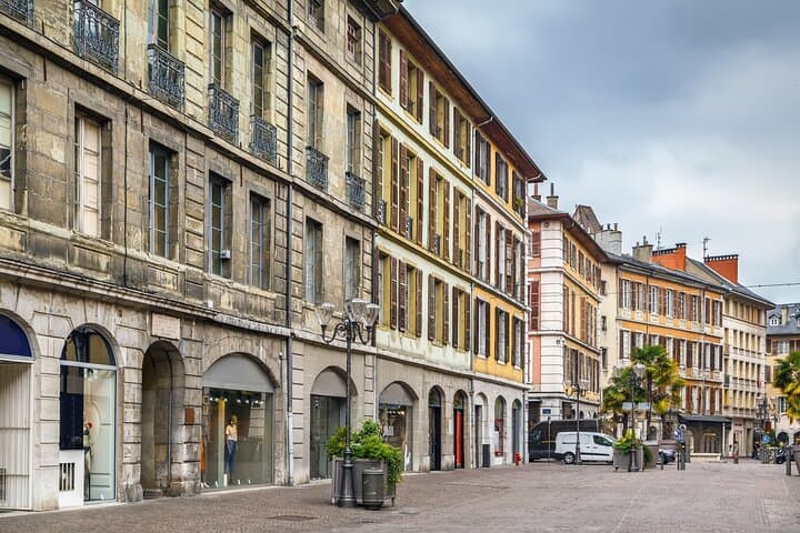 Explore Chambéry in 60 minutes with a Local