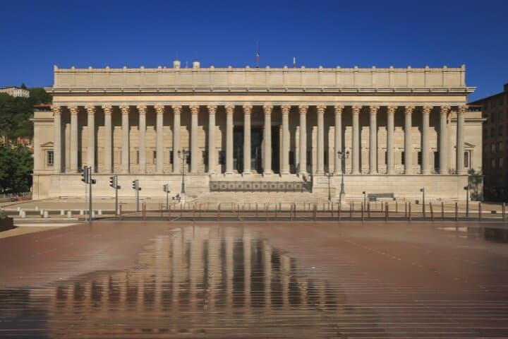 Lyon UNESCO Heritage Walking Tour with an App
