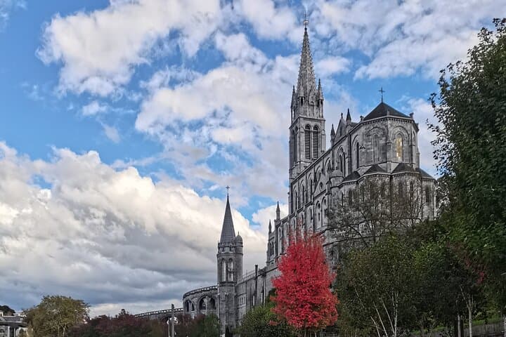 90 Minutes Lourdes Sanctuary Orientation Tour in English