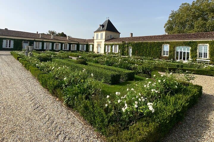 Saint Emilion Castle and Village Wine Tour
