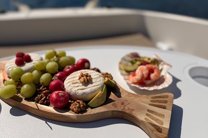 Picnic on a Boat Tour French Riviera