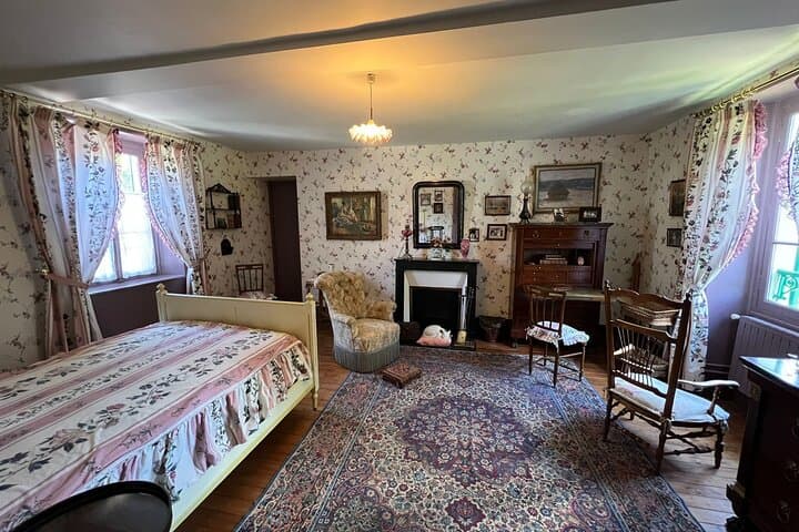 Monet & Van Gogh Giverny Auvers sur Oise Private Tour from Paris