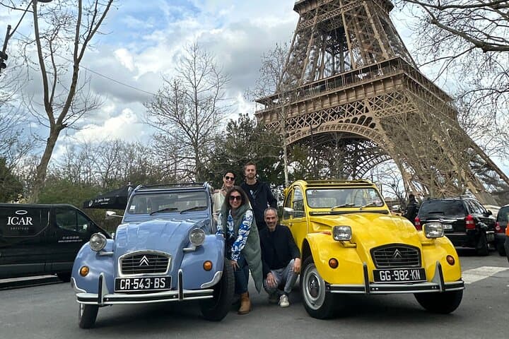 Tour of Paris in a 2CV 2H