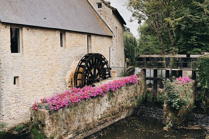 Bayeux Private Walking Tour with a Local Guide