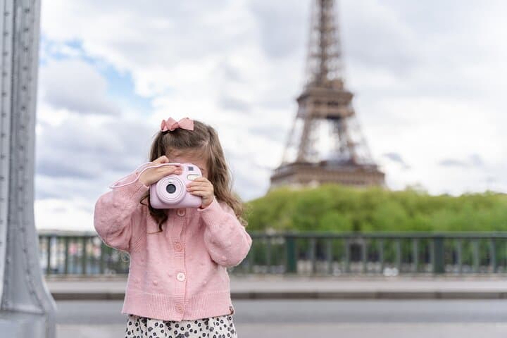 Bir-Hakeim bridge, Paris, Eiffel Tower