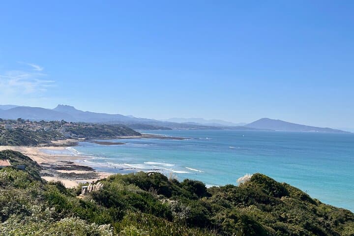 Explore Biarritz: 3-Day Private Minivan Tour