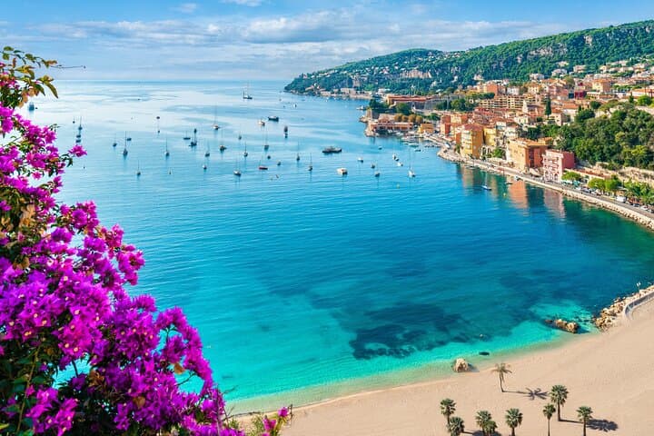 Sunny Hike from Nice to Villefranche with a Chill at the Beach