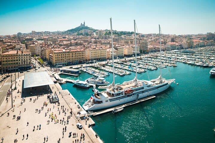 Private direct transfer from Saint Tropez to Marseille