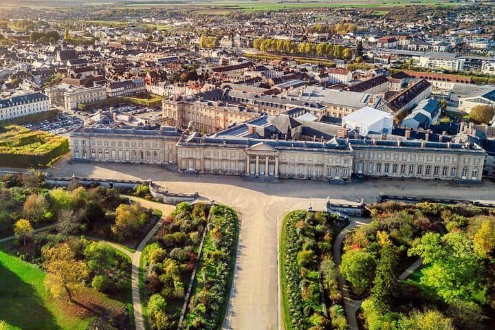 Château de Compiègne, Pierrefonds and Medieval Senlis Tour