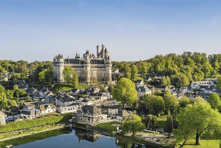 Château de Compiègne, Pierrefonds and Medieval Senlis Tour