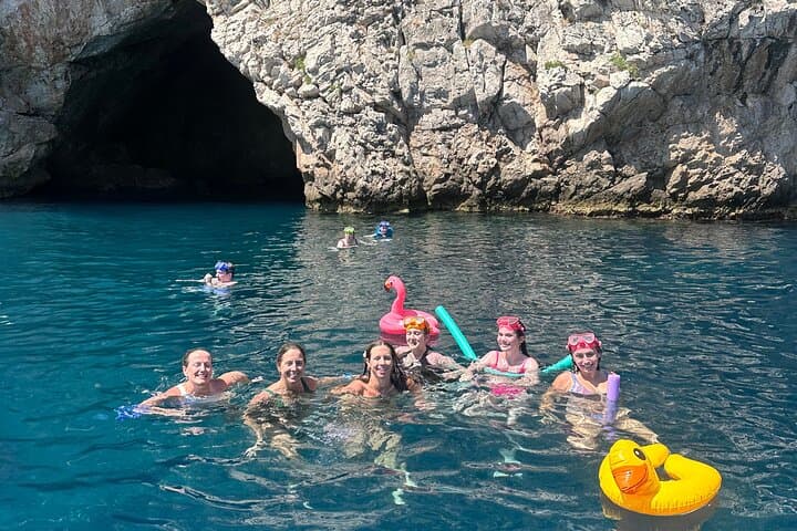 Half Day Guided Boat tour to Mala caves with stop in Villefranche