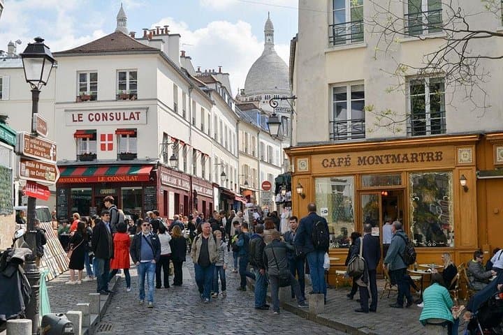 Montmartre village