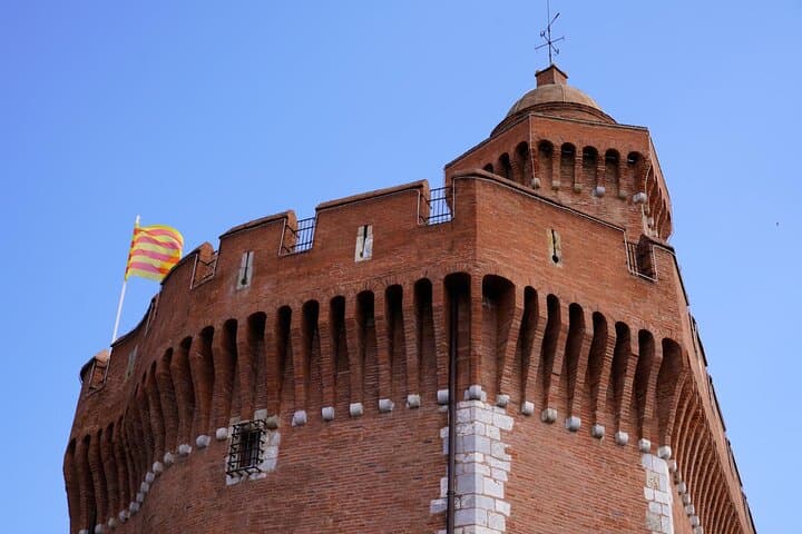 Best Intro to Perpignan in 2 hours with a Local