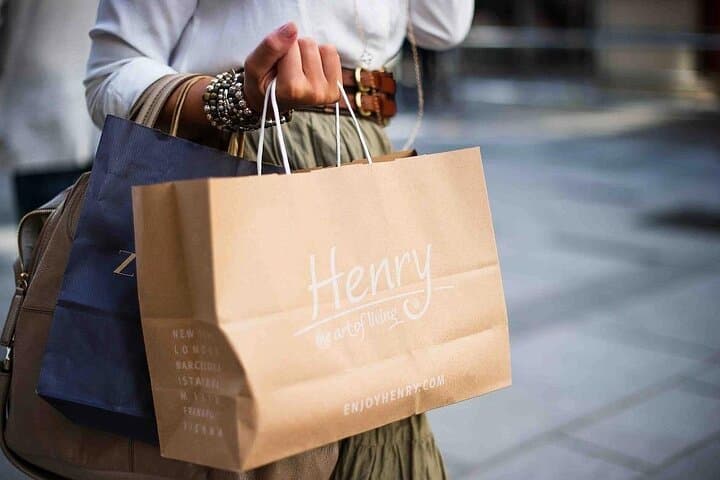 Shopping Tour to La Vallée Village Outlet in a Private Car or VAN