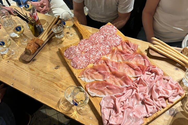 Unique Wine Tour Experience in Nice