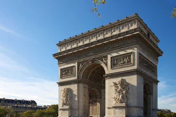 Arc de Triomphe Access with Optional Guided Walking Tour