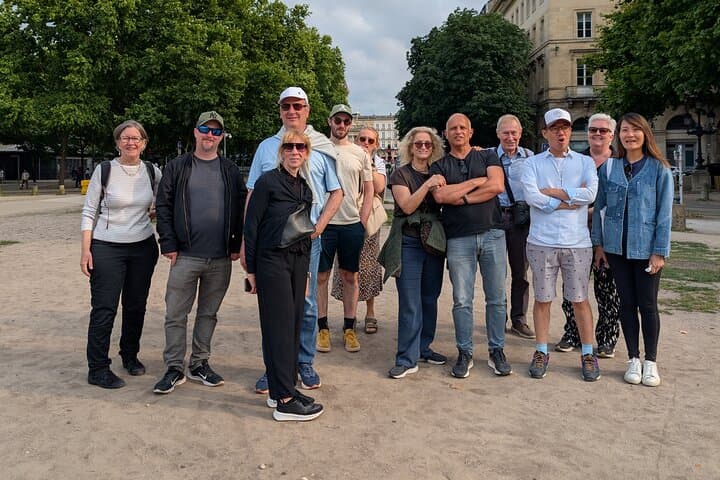 Pay As You Wish Bordeaux Walking Tour with a Glass of Wine
